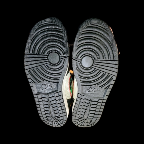 Air Jordan 1 Retro High 'Sports Illustrated (A Star Is Born)' - Picture 5 of 5